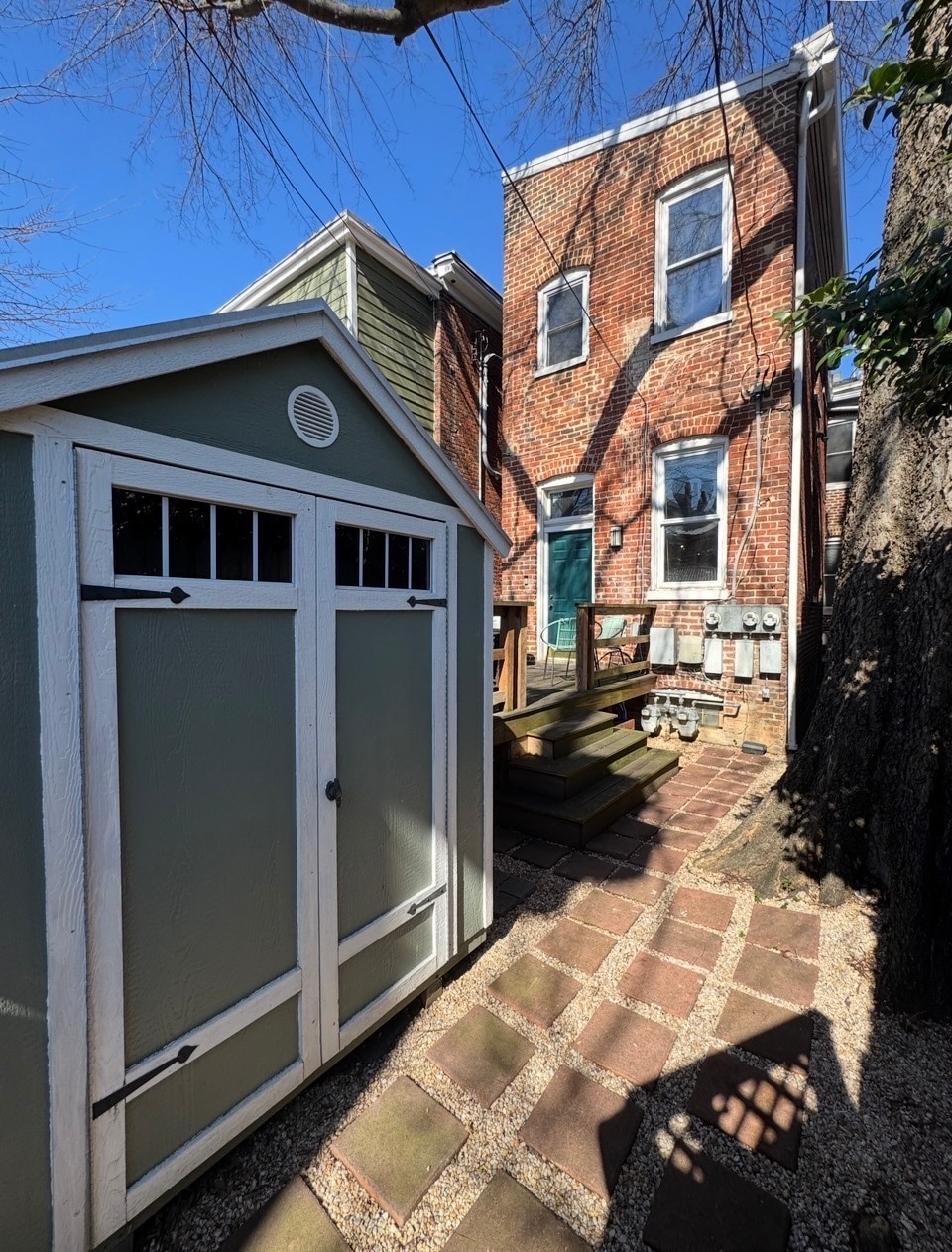 Garden Shed - 1843 W Grace St