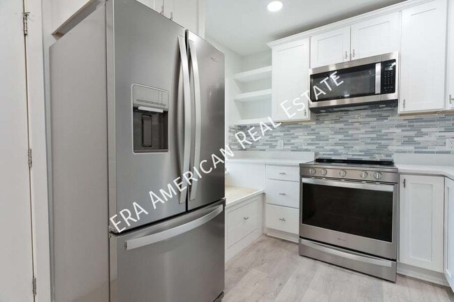 Building Photo - 228 Amberjack Dr