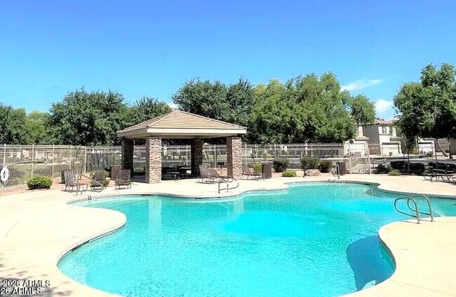 Building Photo - 4264 E Baylor Ln