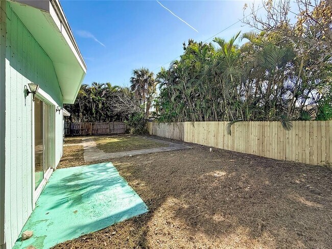 Building Photo - 7250 12th Ave N