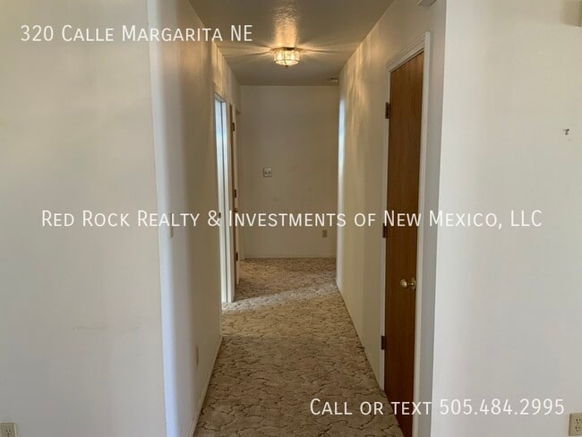 Building Photo - 320 Cll Margarita NE
