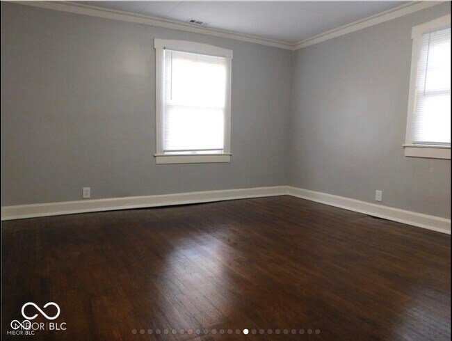 Building Photo - 3158 E Fall Creek Pkwy N Dr