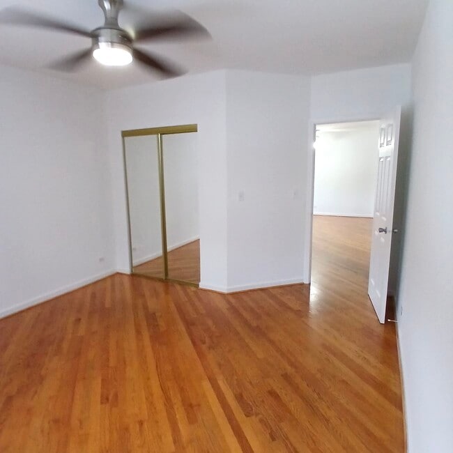 Building Photo - 5058 W Altgeld St