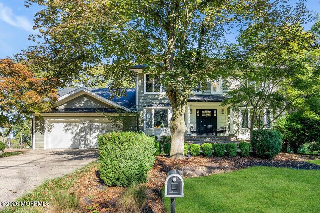 Building Photo - 17 Woods End Rd