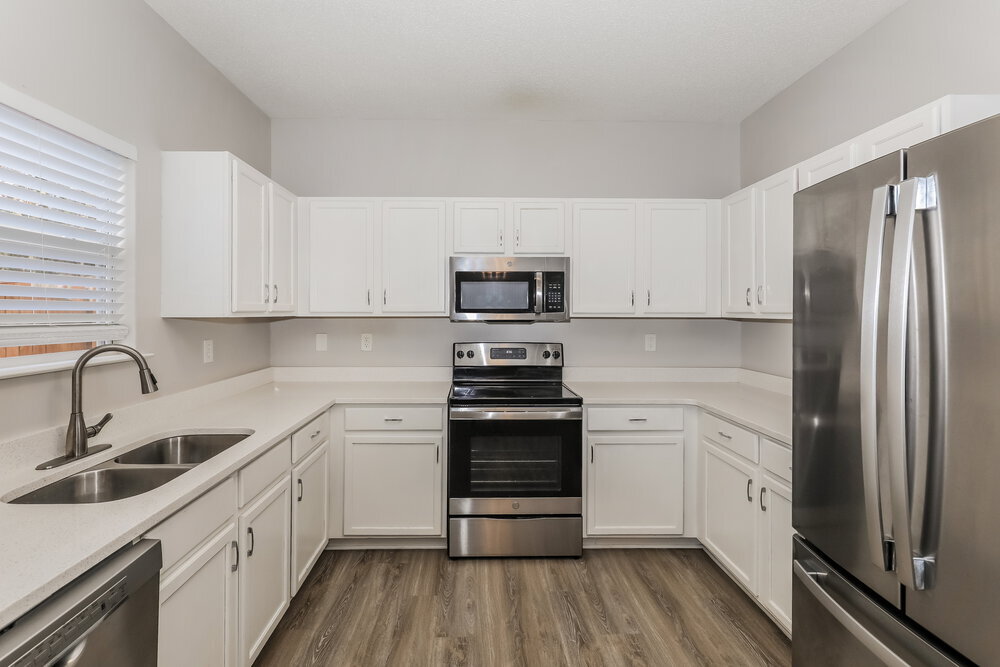 Building Photo - 1618 Thornwick Trace