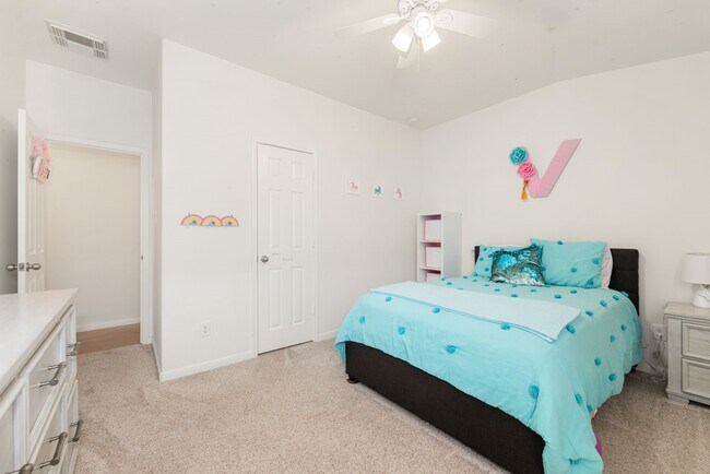 Building Photo - 26542 Marble Point Ln