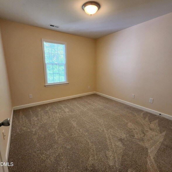 Building Photo - 6004 Kohler Ln