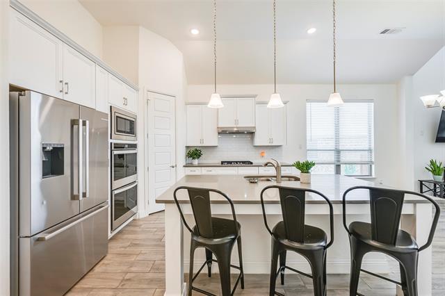 Building Photo - 14404 Home Trl