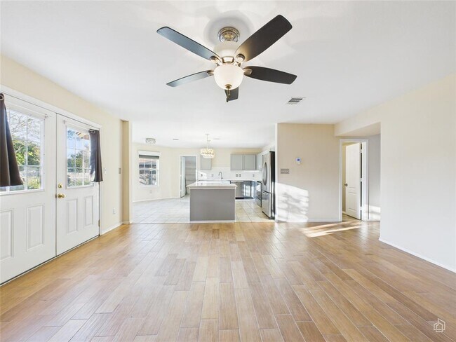 Building Photo - 19708 San Chisolm Dr