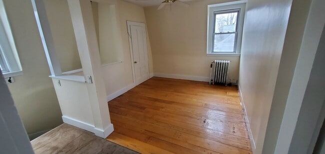 Building Photo - 7 Summit Ave