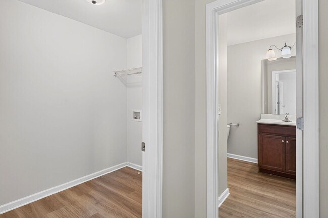 Building Photo - Expansive 4-bedroom, 3.5-bathroom single-family home boasts 3,150 sq. ft.