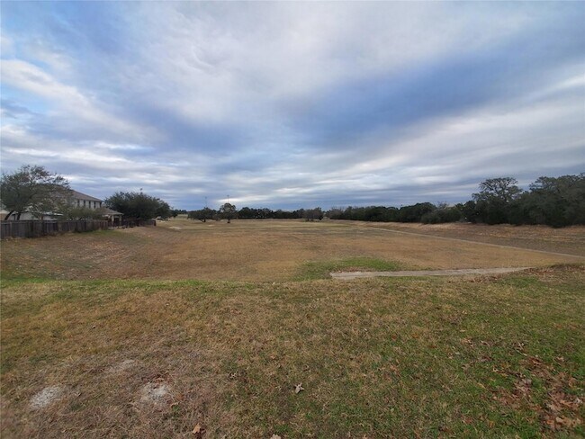 Building Photo - 2116 E Gann Hill Dr