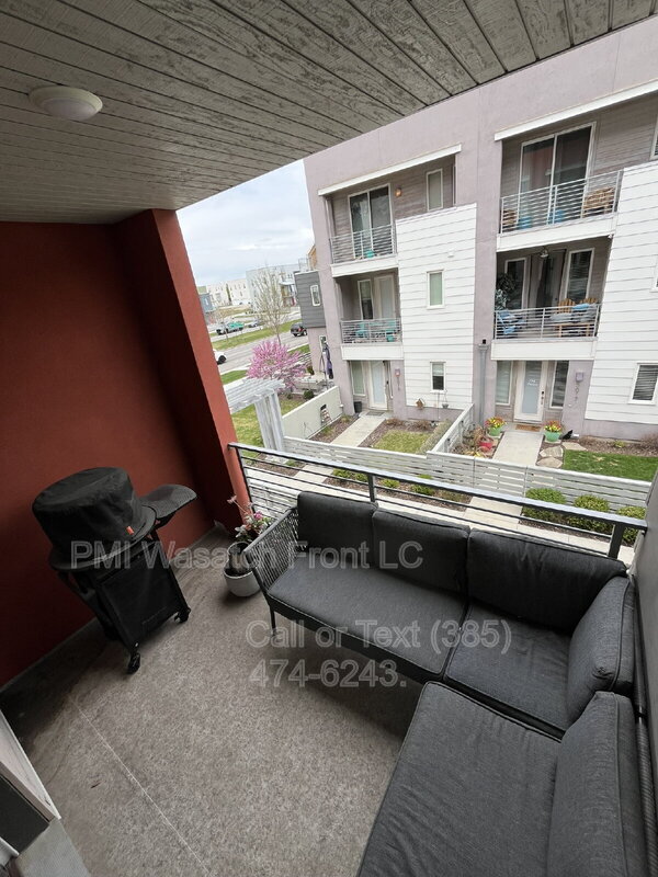 Building Photo - 5033 W Daybreak Pkwy