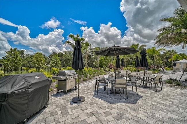 Building Photo - 7782 Waning Moon Wy