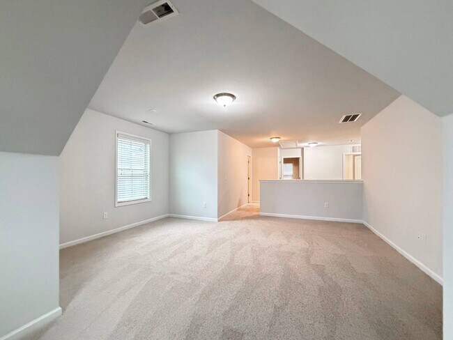 Building Photo - 7336 Birchshire Dr