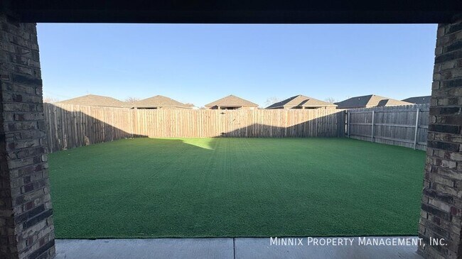 Building Photo - 2516 N Ave O