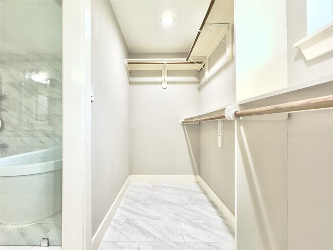 Building Photo - 14103 Kellywood Ln