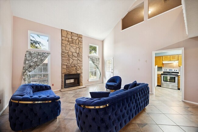 Building Photo - 7515 Gold Dust Ln