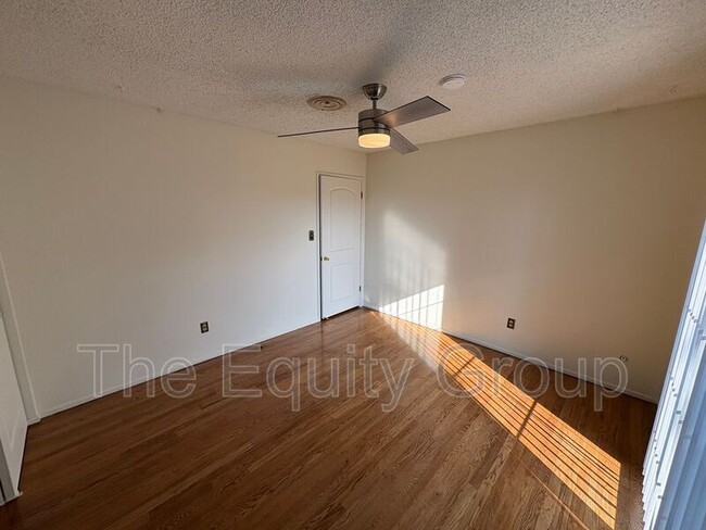 Building Photo - 1413 W Cambridge Ave