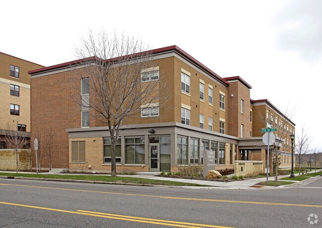 Building Photo - Weinberg Apartments