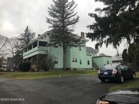 Building Photo - 600 1st St