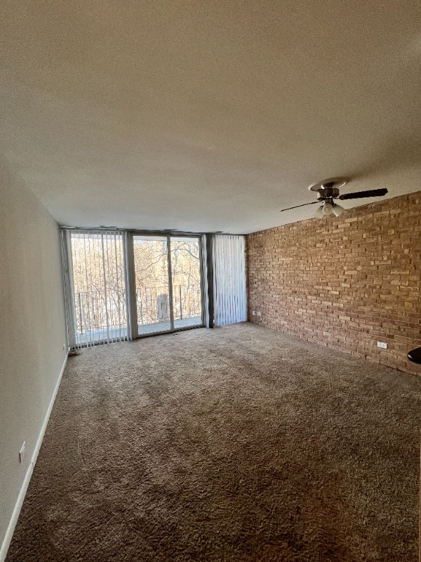 Building Photo - 5760 Abbey Dr