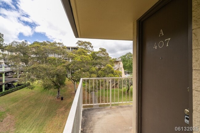 Building Photo - 2 Bed 1 Bath Condo In Valleyview Melemanu