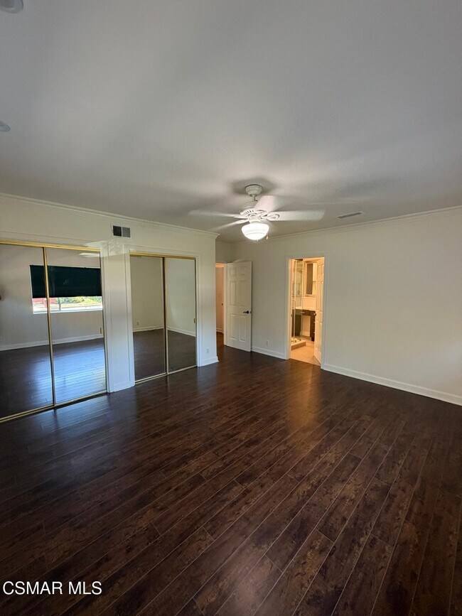 Building Photo - 23723 Oxnard St