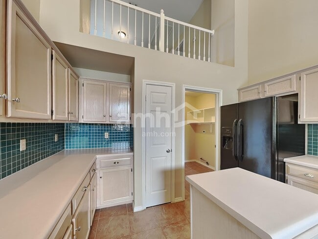 Building Photo - 403 Thunderbay Dr