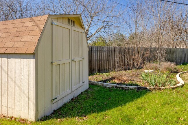 Building Photo - 5510 Cordell Ln