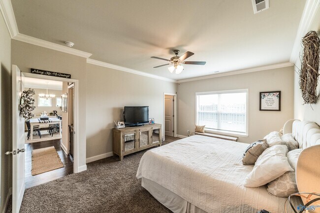 Building Photo - 9097 Segers Trail Loop
