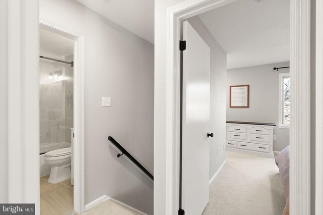 Building Photo - 7393 Colton Ln