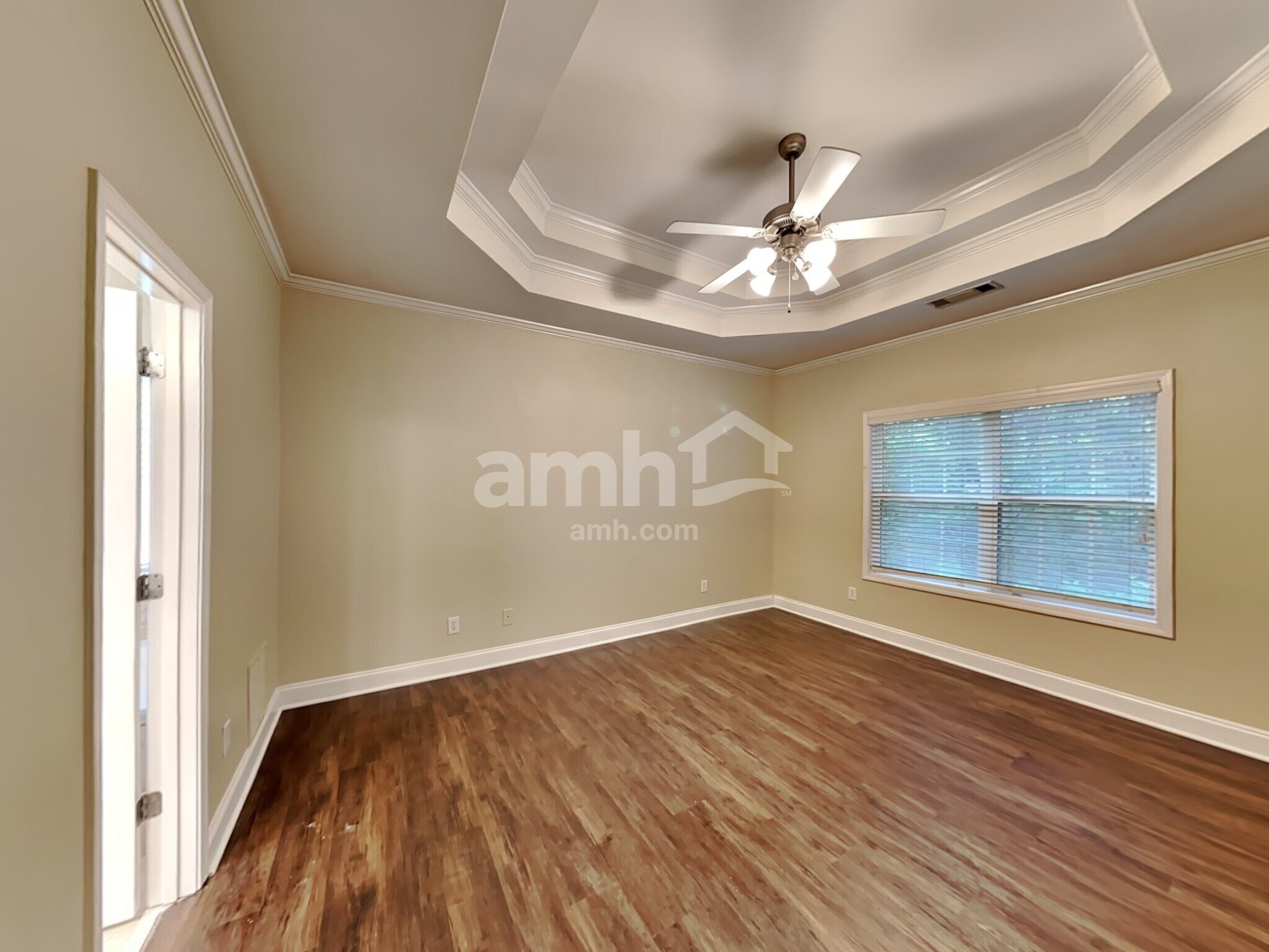 Building Photo - 907 Yancey Ct