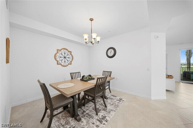 Building Photo - 15275 Grn Acrs Ave