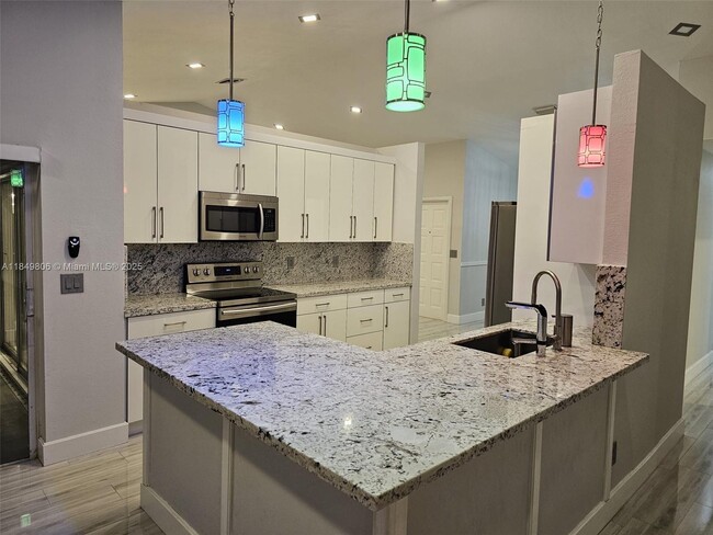Building Photo - 9217 Paragon Way