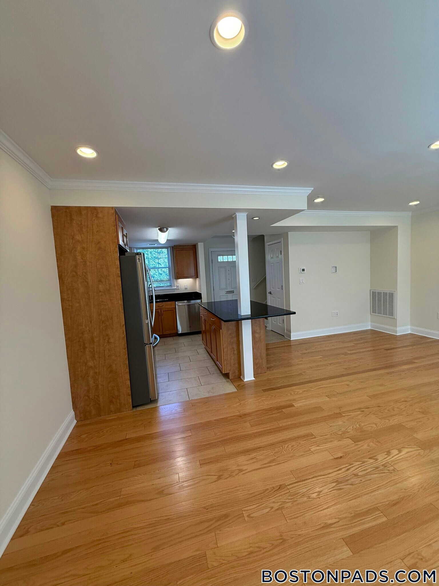 Building Photo - 240 Gerry Rd