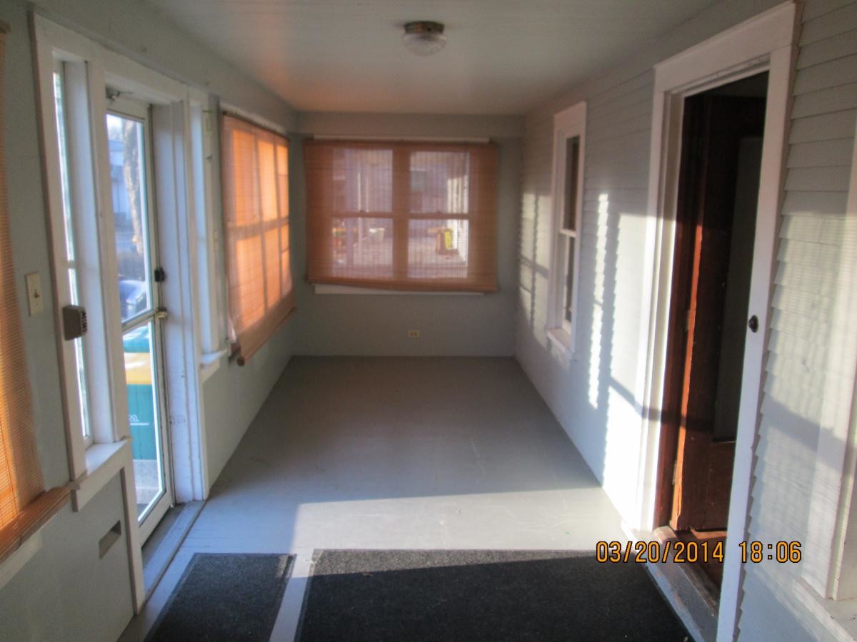 front porch - 1104 Elizabeth St