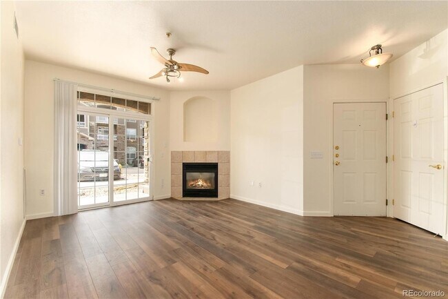 Building Photo - 7440 S Blackhawk St