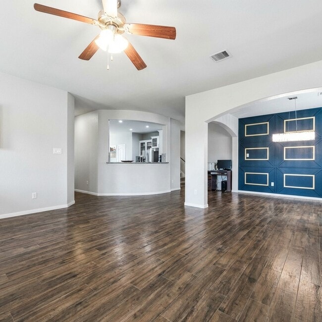 Building Photo - 21388 Timber Lodge Ln