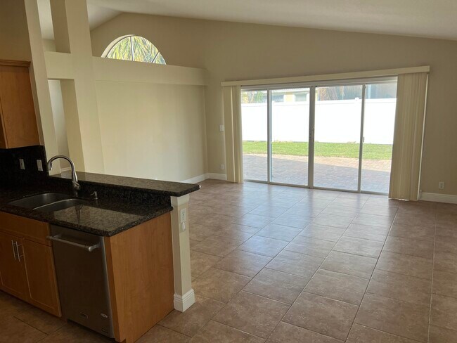 Building Photo - 1073 Siena Oaks Cir E