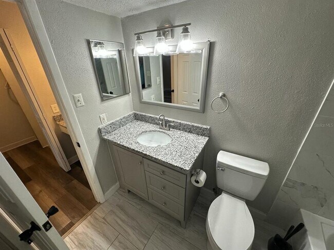 Building Photo - 3772 Idlebrook Cir