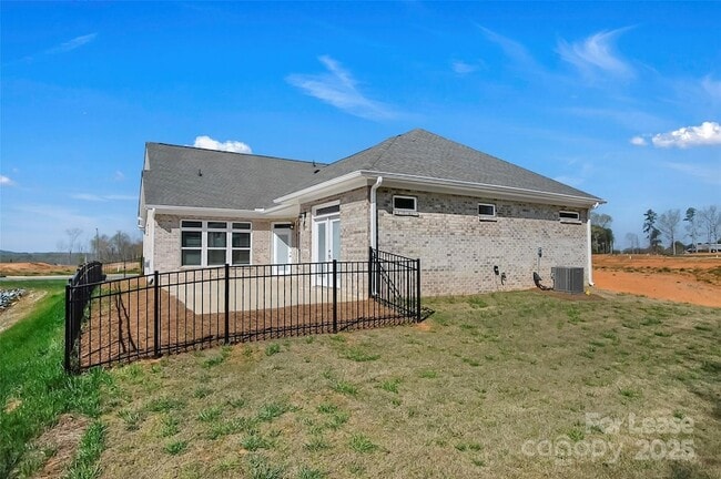 Building Photo - 3054 Constitution Ln