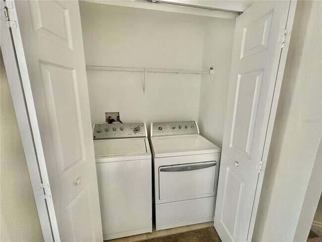 Building Photo - 3745 Clubside Pointe Dr