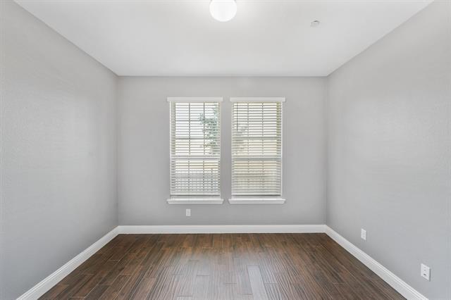 Building Photo - 5556 Kilmer Dr