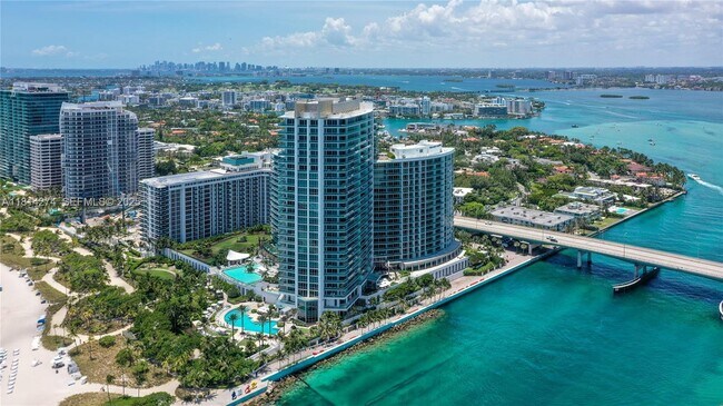 Building Photo - 10295 Collins Ave