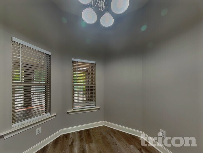 Building Photo - 2312 Joneshurst Wy