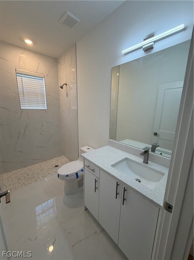 Building Photo - 4717 28th St SW