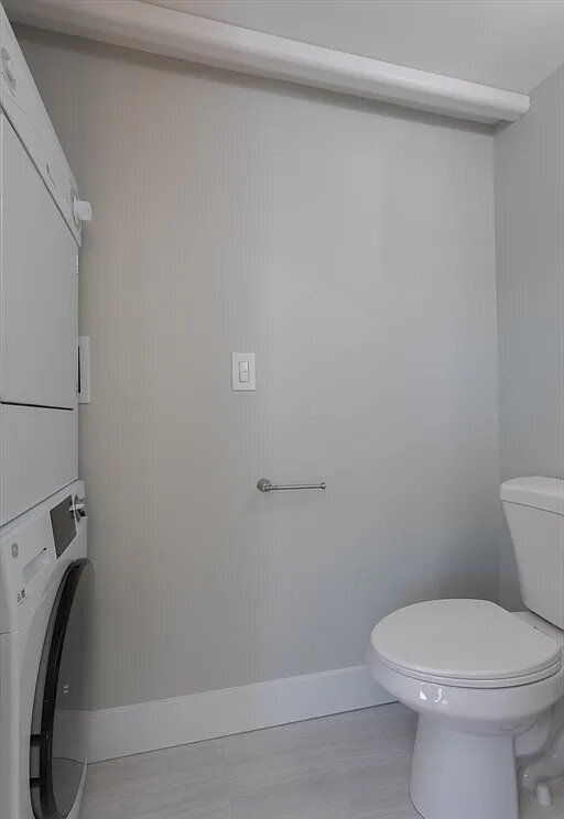 Building Photo - Secure This Beautiful Unit Today