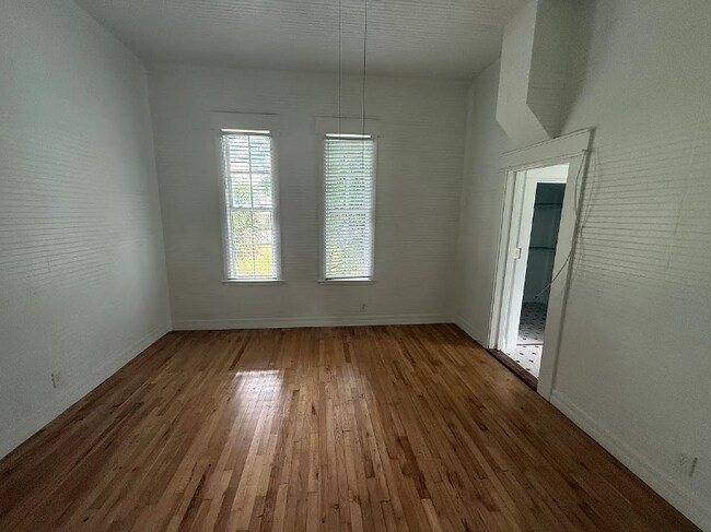 Building Photo - 2708 N 19th St