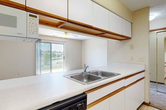 Floorplan - Pine Lake Heights Apartments